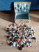 Wiklinowy koszyk stare guziki PRL DDR 