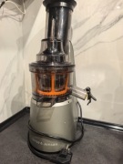 Wyciskarka wolno obrotową 