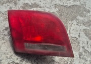 AUDI A3 8P LAMPA TYŁ PRAWA 8P4945093B