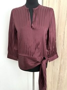 Mango satynowa bluzka z wiązaniem