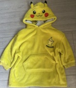 Narzutka - Pokémon - rozmiar 116 cm  