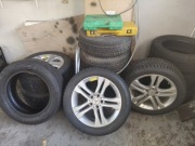 Zestaw kół zimowych plus letnie opony Mercedes 