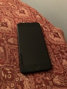 iPhone 7 128GB czarny – sprawny, wymieniony ekran