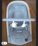 Leżaczek dziecięcy.