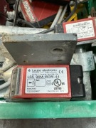 Fotokomórka LEUZE LSS 96M-180M-44