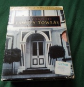 The complete Fawlty Towers , język angielski. 6 kaset BBC radio collection