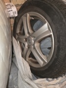 Felgi aluminiowe z oponami zimowymi rozmiar 15