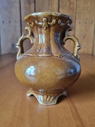 Beżowy ceramiczny wazon