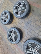 Komplet felg MAM oraz opon letnich UNIROYAL  245/45 R19 Y 102 XL 