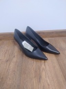 Czółenka Lasocki skórzane 