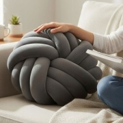 Poduszka Węzeł KNOT XL Welurowa Dekoracyjna Miękka Design Loft Boho Szara