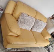 mała sofa do salonu