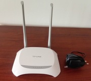 Router WiFi TP-Link TL-WR840N 300 Mbps + zasilacz – sprawny