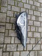 Reflektor uszkodzony stelvio prawy na części EU.