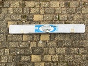 Uniwersalny bagażnik do relingów AMOS