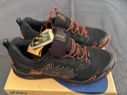 Asics GEL-FujiSetsu 3 G-TX roz. 44 (realnie 43 / 43,5) - kolce na lód