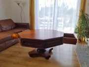 Stolik ośmiokątny - antyk 