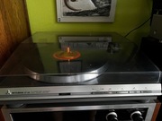 Gramofon Mitsubishi L20