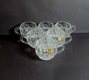 Szklanki z uchem, kryształowe