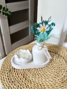 Tacka wazon świeczka + turkusowy bukiet