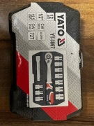 Zestaw kluczy nasadowych YATO YT-3867