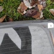 Szyba tył klapy bagażnika Toyota RAV4 z 2011r ogrzewana