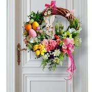 Wieniec wianek wielkanocny dekoracja wiosenna na wiklinie