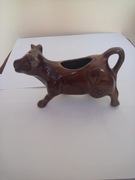 Mlecznik w kształcie krowy z czasów PRLu