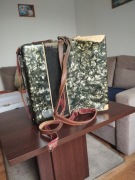 Akordeon fioretti 80 basów- zielony perłowy (do lekkiej naprawy )