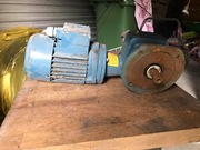 Motoreduktor Mannesmann Demag UMF 71 BX-4Z Motor S