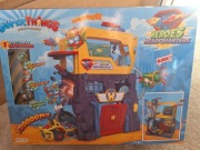Magic Box Zestaw Heroes Headquarters SuperZings Seria 6