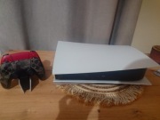 Sony Playstation 5 825 GB + dysk 2 TB + 2 Pady + stacja ładująca