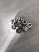 Nasadki złodziejki do śrub kół 