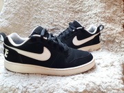 Buty Sportowe  Nike r. 40,5 czarne biały znaczek