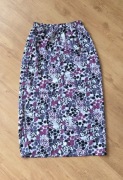 Damska spódnica we wzory zwiewna z elastyczną gumką w pasie idealna na lato