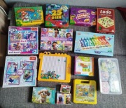 Mega zestaw puzzli i gier