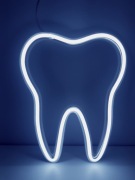 ząb led  neon stomatologia