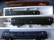 HO. Trzy wagony. Liliput i Marklin.