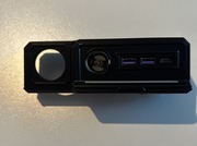 Rozdzielacz gniazda zapalniczki samochodowej z portami USB.