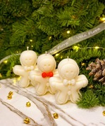 Pierniczki ciastek świeczka upominek prezent święta boże Narodzenie