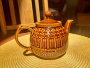 Czajniczek imbryk do herbaty porcelit Pruszków brąz