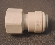 John Guest Żeński adapter wody 1/2" BSP na 12 mm Push Fit kamper