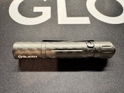 Latarka Olight I3T EOS Carbon Fiber