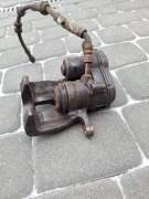 Zaciski hamulcowe prawy lewy tył audi a4 b8