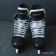 Łyżwy hokejowe męskie marki Bauer 