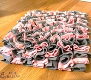 Mata węchowa dla psa 40x40 cm - pink&gray