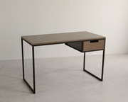 Drewniane loftowe biurko z szufladą LOFT Metalowe nogi Splendid Things LYNX