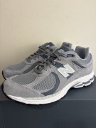 Buty/Sneakersy New Balance M2002RST