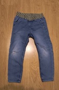 Jeansowe spodnie joggery Lupilu 110 z gumką w pasie w kropki jesień zima