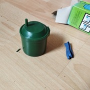 POJEMNIK DO AKWARIUM  NA LEKI LUB POKARM ???